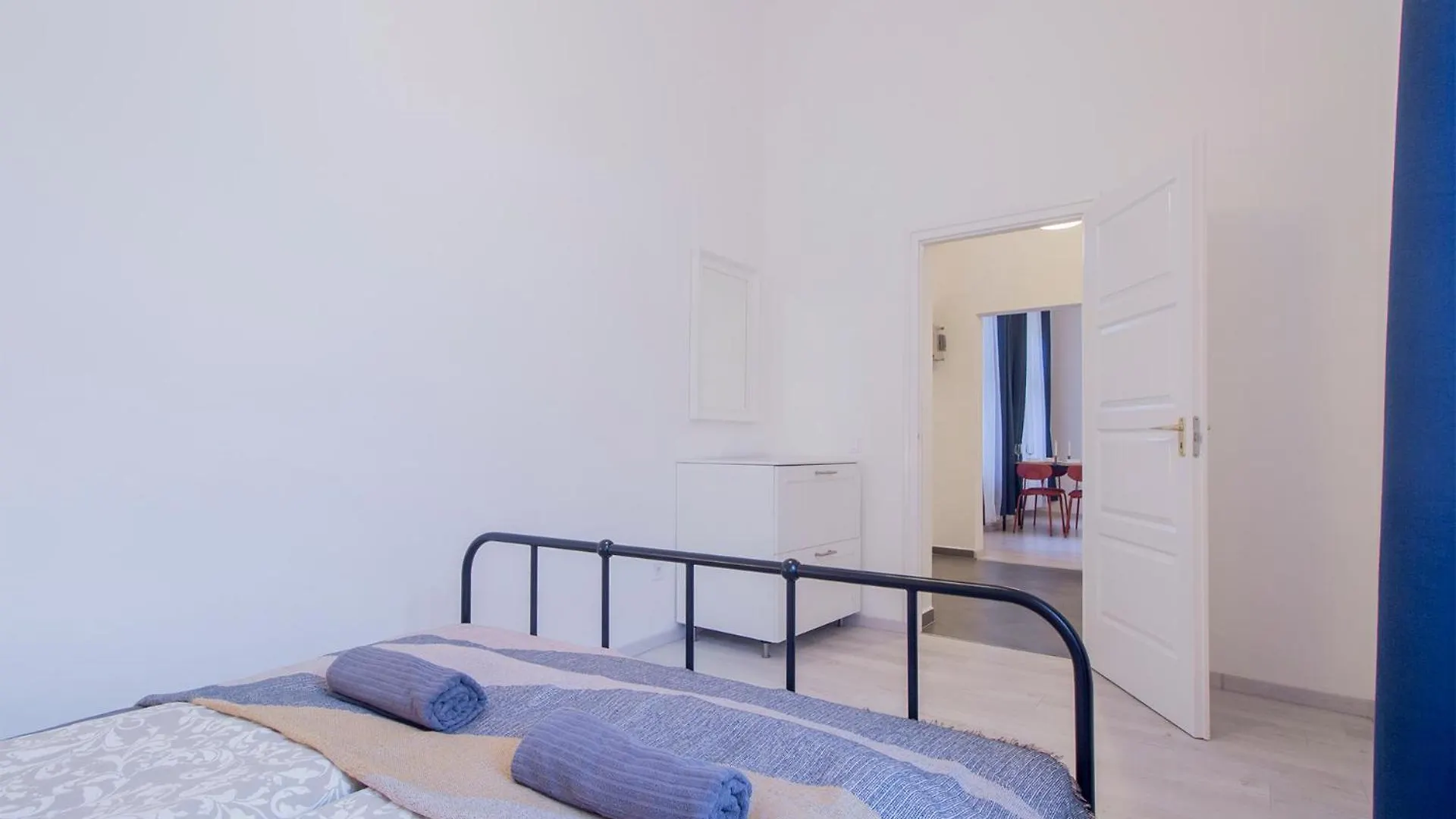 Kalvin 2Bdr Apartment With Ac Budapest
